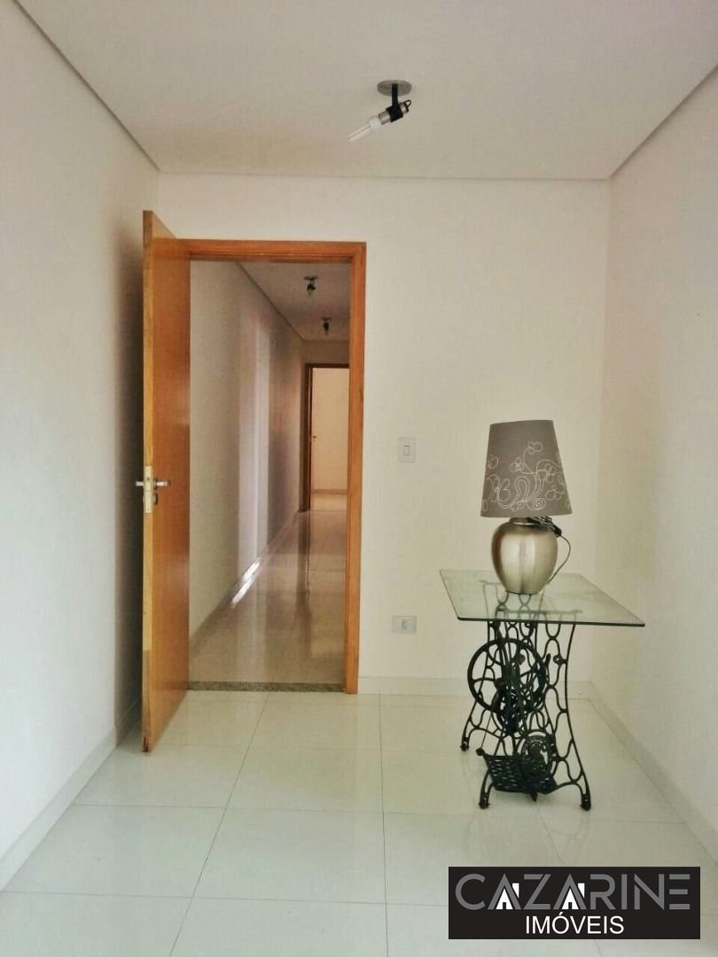 Casa para alugar em Jardim Mangalot, São Paulo