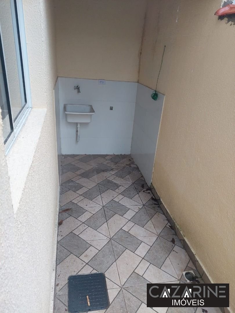 Sobrado à venda em Parque das Américas, Praia Grande